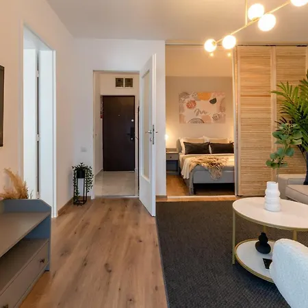 Urban Haven: 2br In Center *
